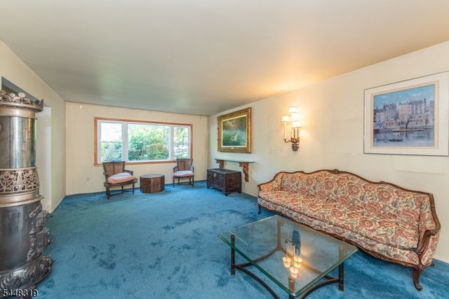 109 Leamoor Dr, Parsippany-troy Hills Twp., NJ 07054
