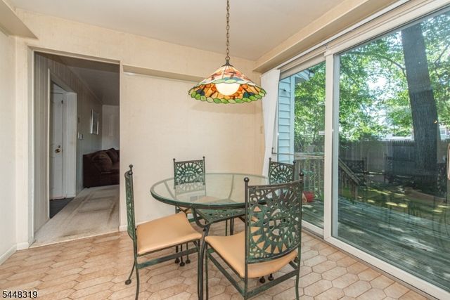 109 Leamoor Dr, Parsippany-troy Hills Twp., NJ 07054