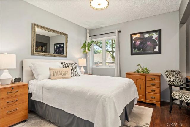 33 N Madrid, Newbury Park, CA 91320