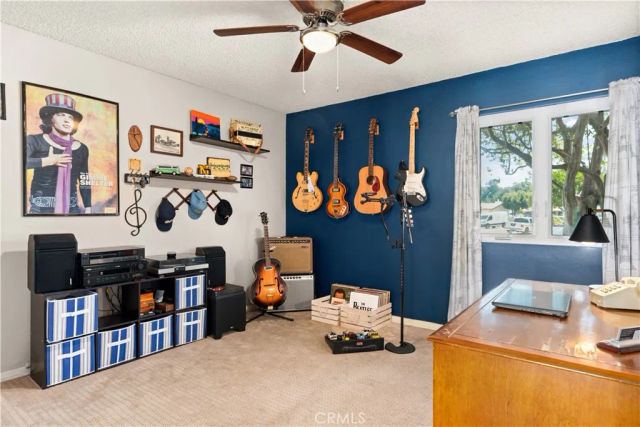 33 N Madrid, Newbury Park, CA 91320
