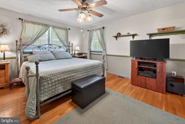 2803 WATERFORD DR, Cinnaminson, NJ 08077