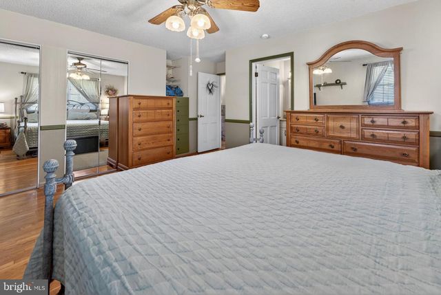 2803 WATERFORD DR, Cinnaminson, NJ 08077