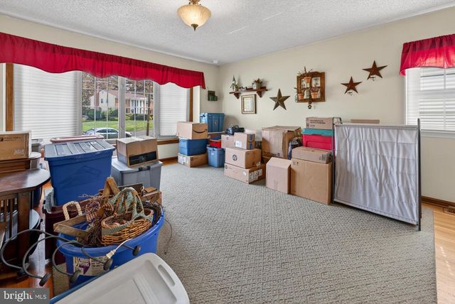 2803 WATERFORD DR, Cinnaminson, NJ 08077