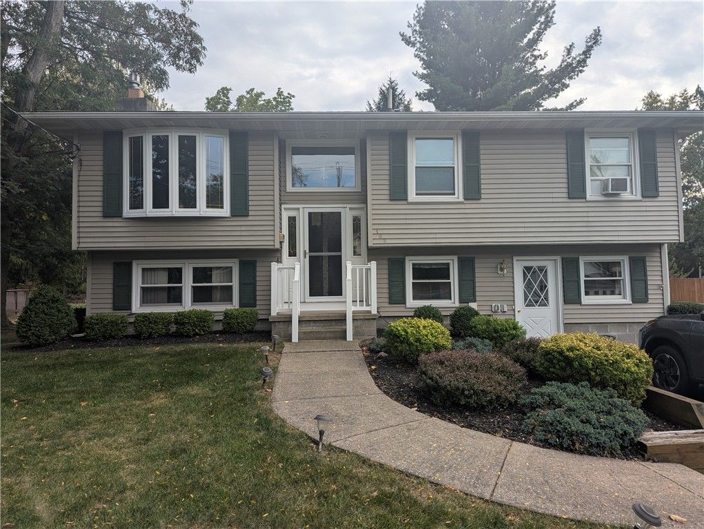 162 North Street, Ridgeway, NY 14103