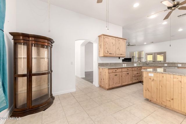 21404 W CARAVAGGIO Lane, Wittmann, AZ 85361