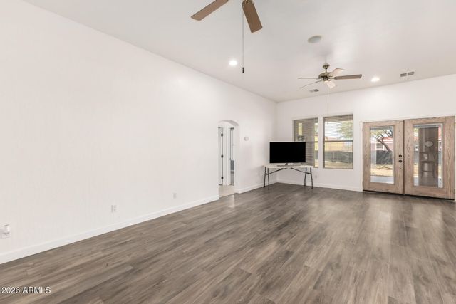 21404 W CARAVAGGIO Lane, Wittmann, AZ 85361