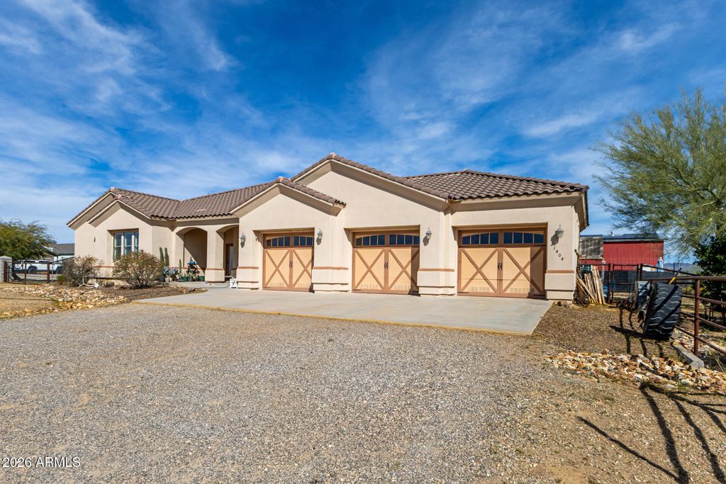 21404 W CARAVAGGIO Lane, Wittmann, AZ 85361 — photo 4