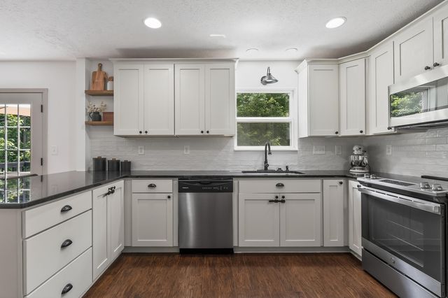 4975 Moonlight Way, Independence, KY 41051