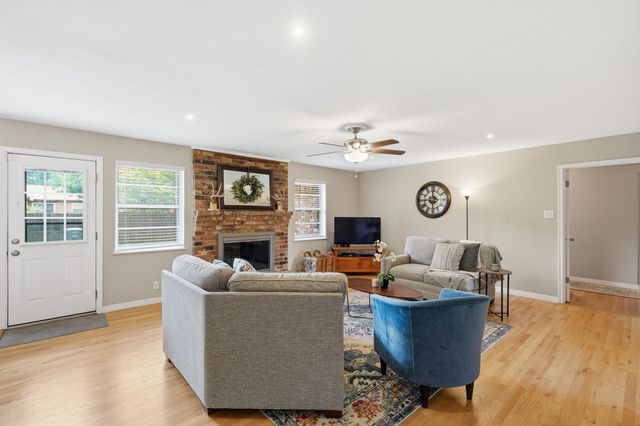 5808 Sunnywood Drive, Dallas, TX 75228