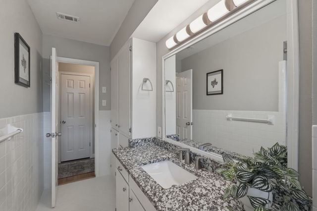 5808 Sunnywood Drive, Dallas, TX 75228
