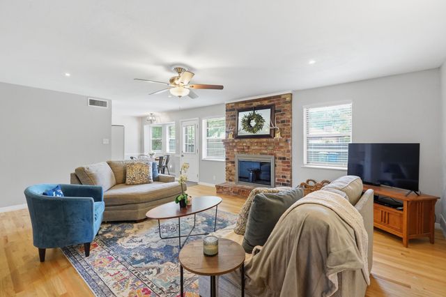 5808 Sunnywood Drive, Dallas, TX 75228