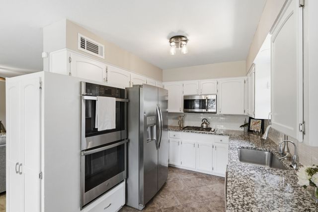 5808 Sunnywood Drive, Dallas, TX 75228