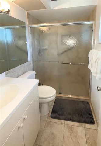 709 HICKORY LANE, Bradenton, FL 34208