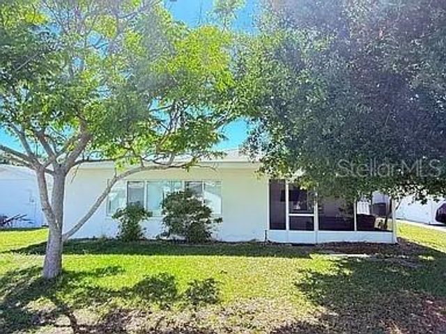 709 HICKORY LANE, Bradenton, FL 34208