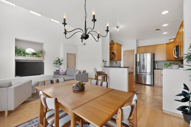 6232 Silverlace Trail NE, Albuquerque, NM 87111