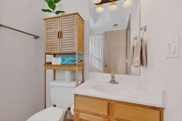 6232 Silverlace Trail NE, Albuquerque, NM 87111