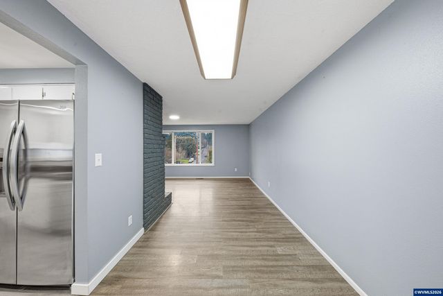 1317 Parkway Dr NW, Salem, OR 97304