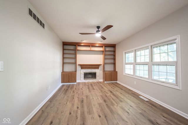 5228 Deer Creek Drive, Indianapolis, IN 46254