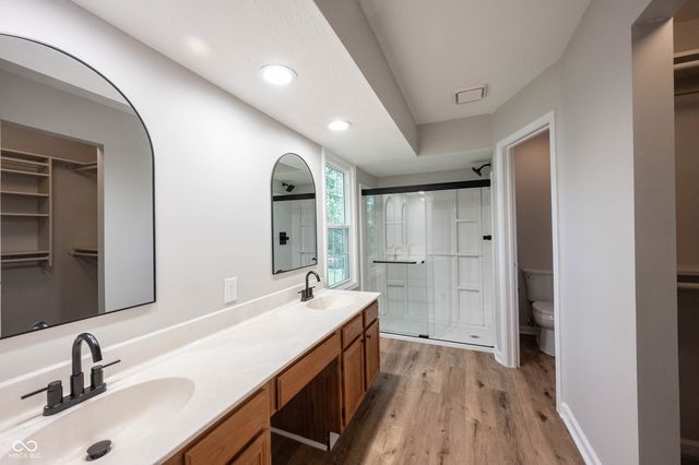 5228 Deer Creek Drive, Indianapolis, IN 46254