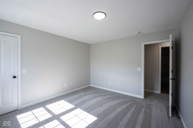 5228 Deer Creek Drive, Indianapolis, IN 46254