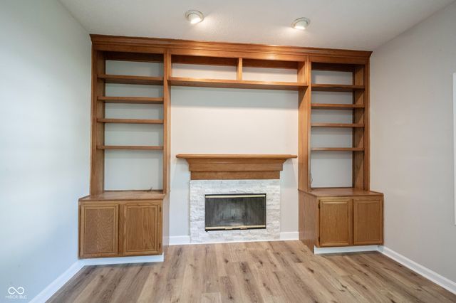5228 Deer Creek Drive, Indianapolis, IN 46254