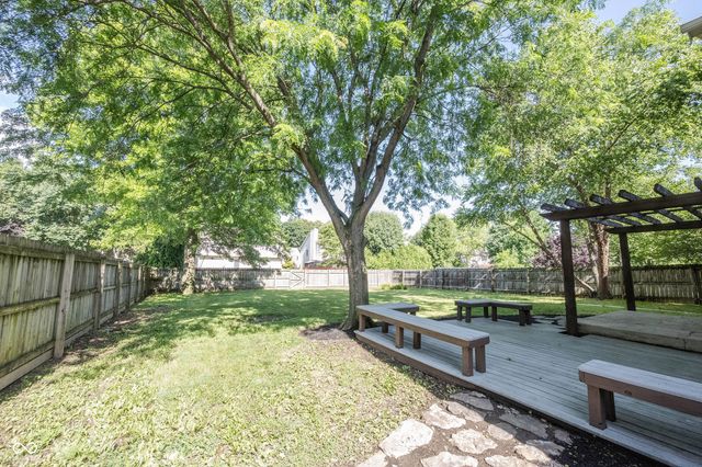 5228 Deer Creek Drive, Indianapolis, IN 46254