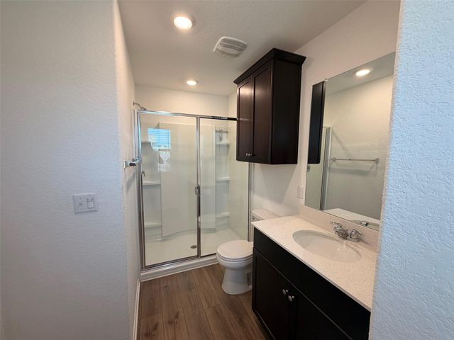 7316 Sparkling Light DR B, Del Valle, TX 78617