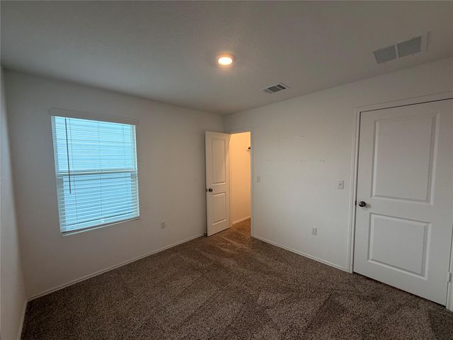 7316 Sparkling Light DR B, Del Valle, TX 78617