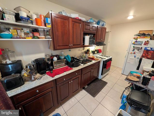 188 W INGHAM, Trenton, NJ 08638
