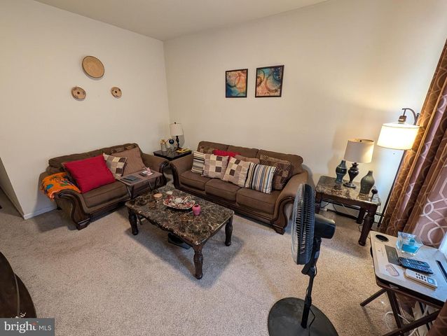 188 W INGHAM, Trenton, NJ 08638