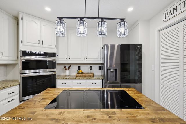 12670 AGATITE Road, Jacksonville, FL 32258