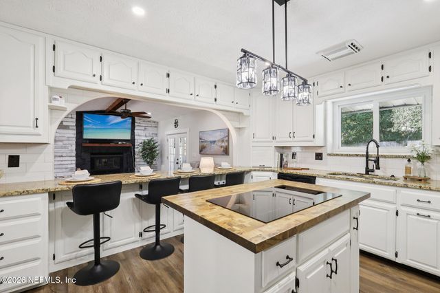 12670 AGATITE Road, Jacksonville, FL 32258