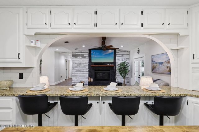 12670 AGATITE Road, Jacksonville, FL 32258