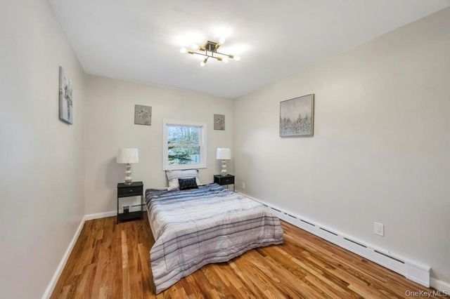 63 Beech Avenue, Farmingville, NY 11738