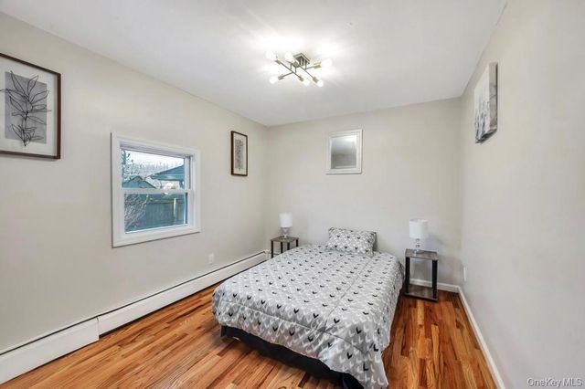 63 Beech Avenue, Farmingville, NY 11738