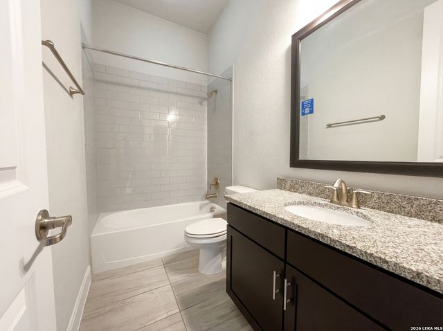 842 Via Principale, New Braunfels, TX 78132