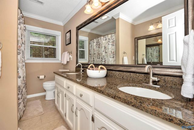 2629 Gawain Road SE, Huntsville, AL 35803