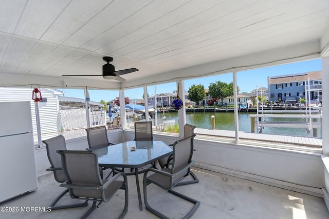 29 Clarkson Drive, Toms River, NJ 08753