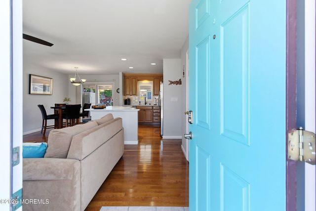 29 Clarkson Drive, Toms River, NJ 08753