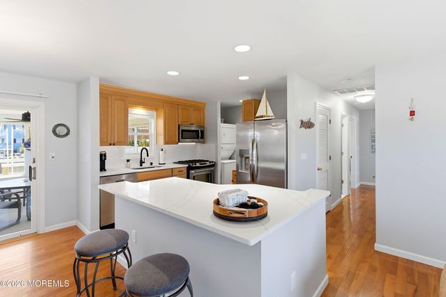 29 Clarkson Drive, Toms River, NJ 08753