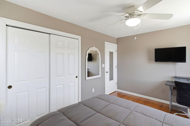 29 Clarkson Drive, Toms River, NJ 08753