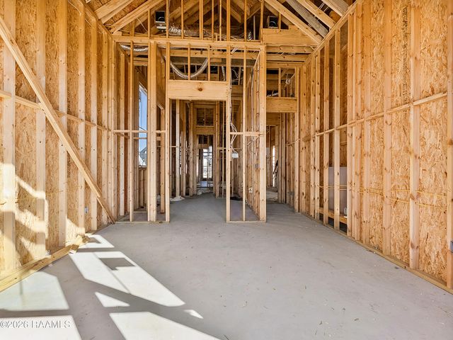 183 Cypress Bend Road, Scott, LA 70583