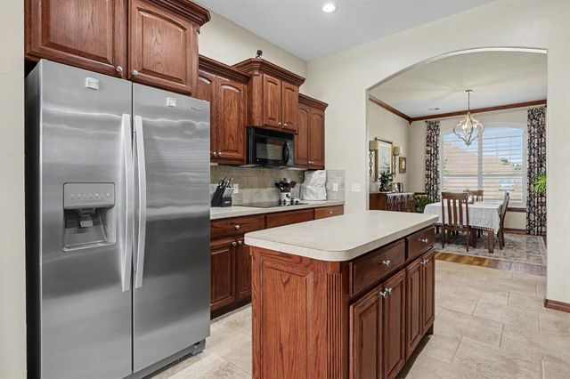 425 Summit Way, Norman, OK 73071