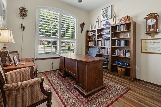 425 Summit Way, Norman, OK 73071