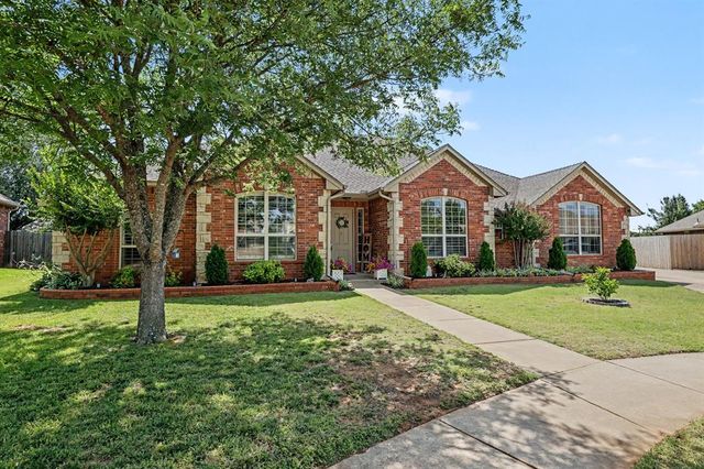 425 Summit Way, Norman, OK 73071