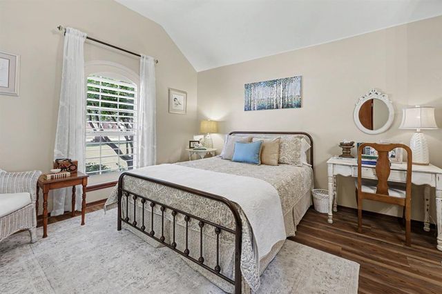 425 Summit Way, Norman, OK 73071