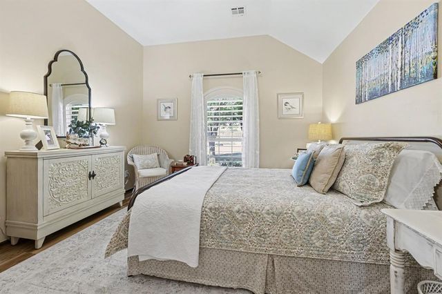 425 Summit Way, Norman, OK 73071