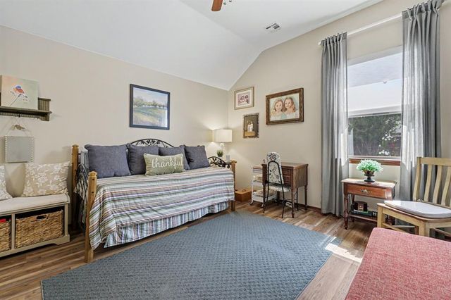 425 Summit Way, Norman, OK 73071