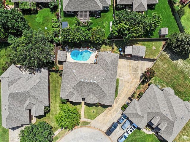 425 Summit Way, Norman, OK 73071