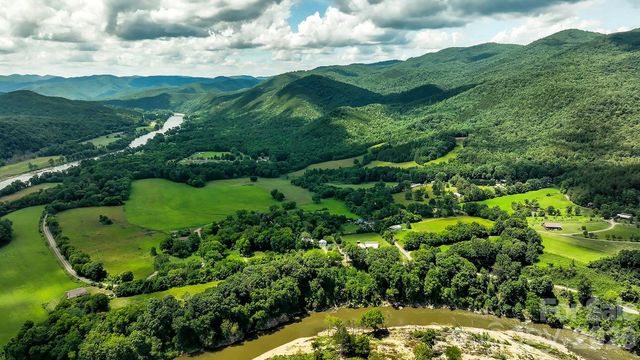 765 River Road, Hot Springs, NC 28743